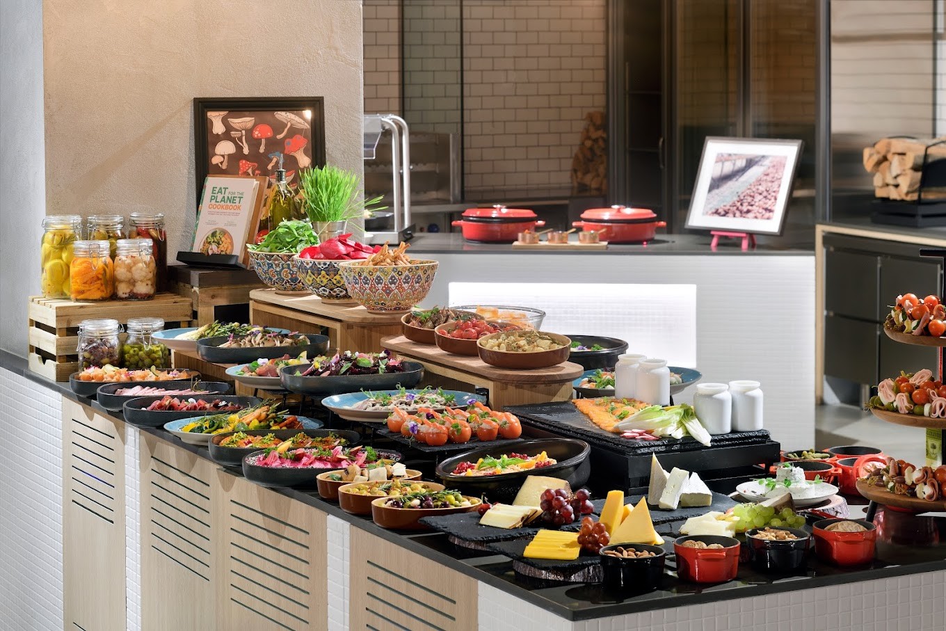 Mövenpick Resort Al Marjan Island