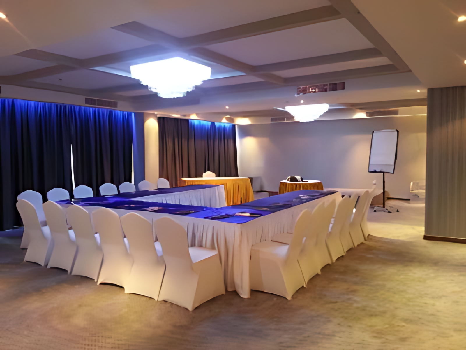 Al Manzil Hotel Bahrain