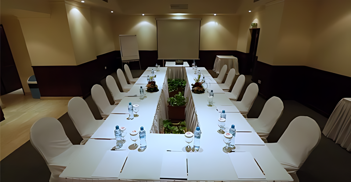 Delmon International Hotel