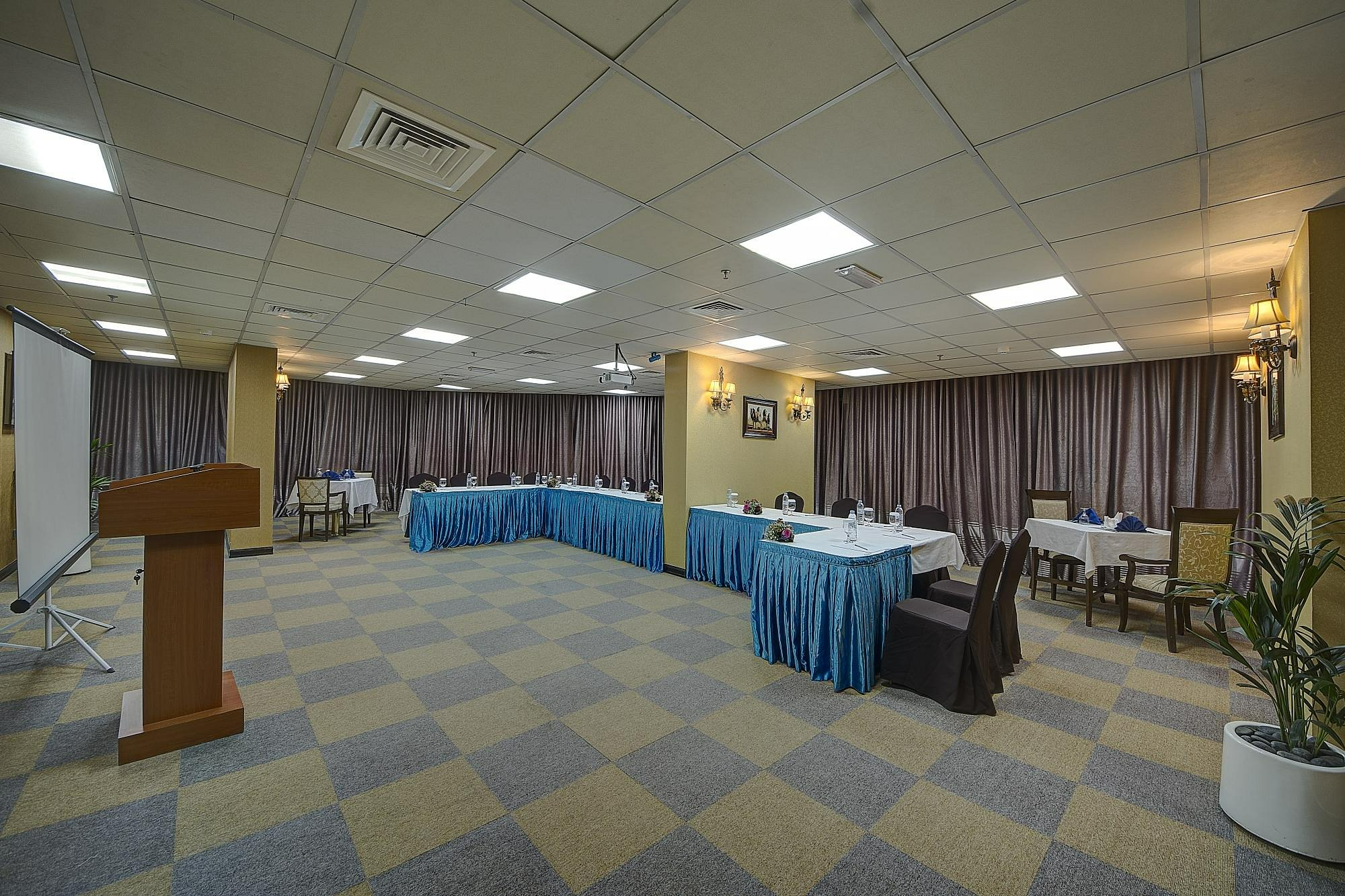 ewan_ajman_suites_hotel