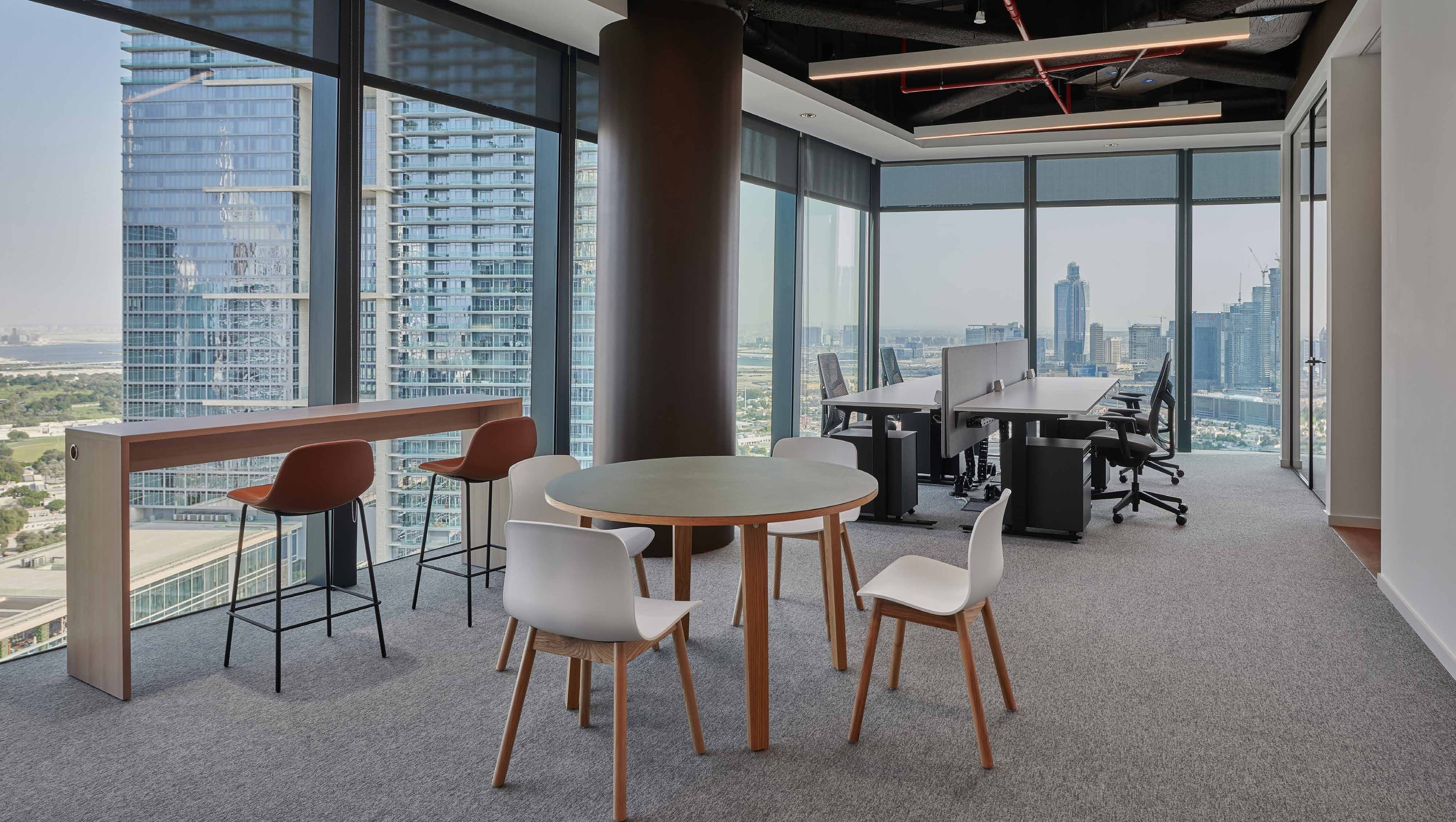 level_30_platinum_plus_suite_30_04