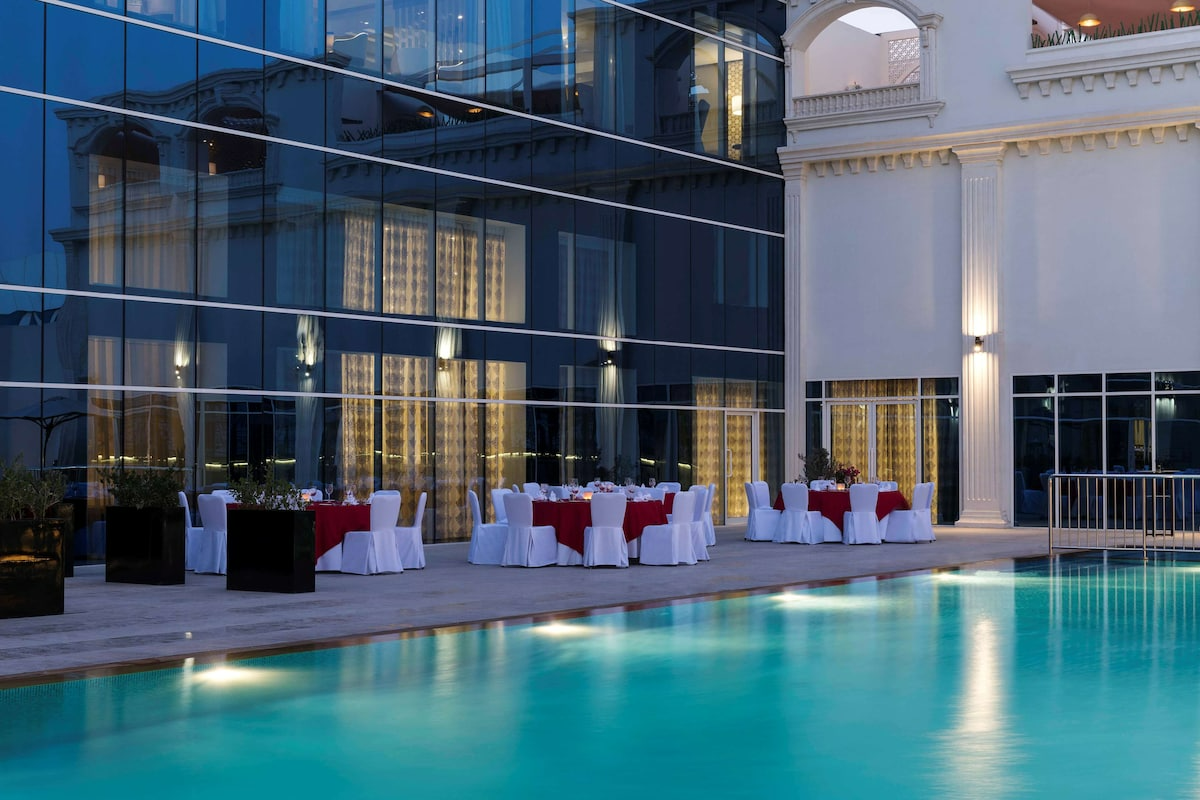 pool