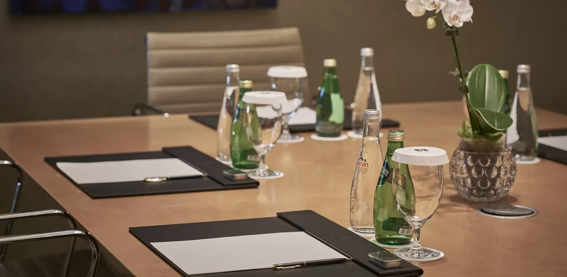 Boardroom - Yiti