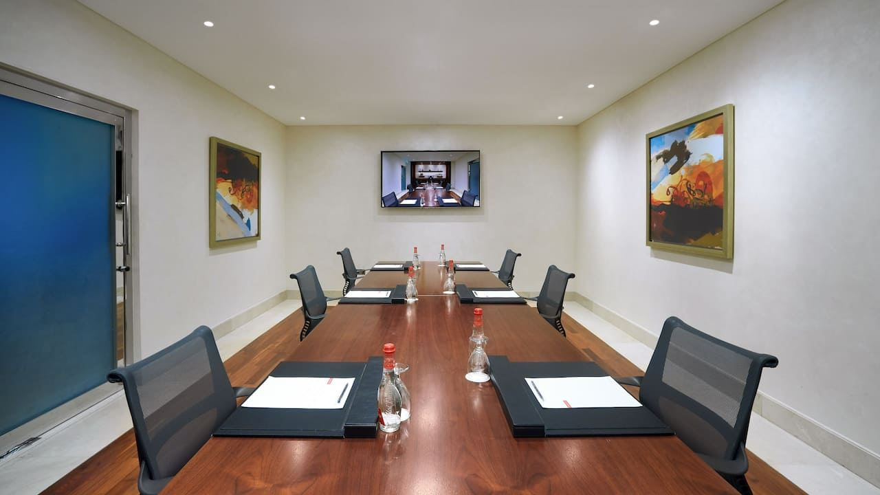 Business Centre Meeting Room