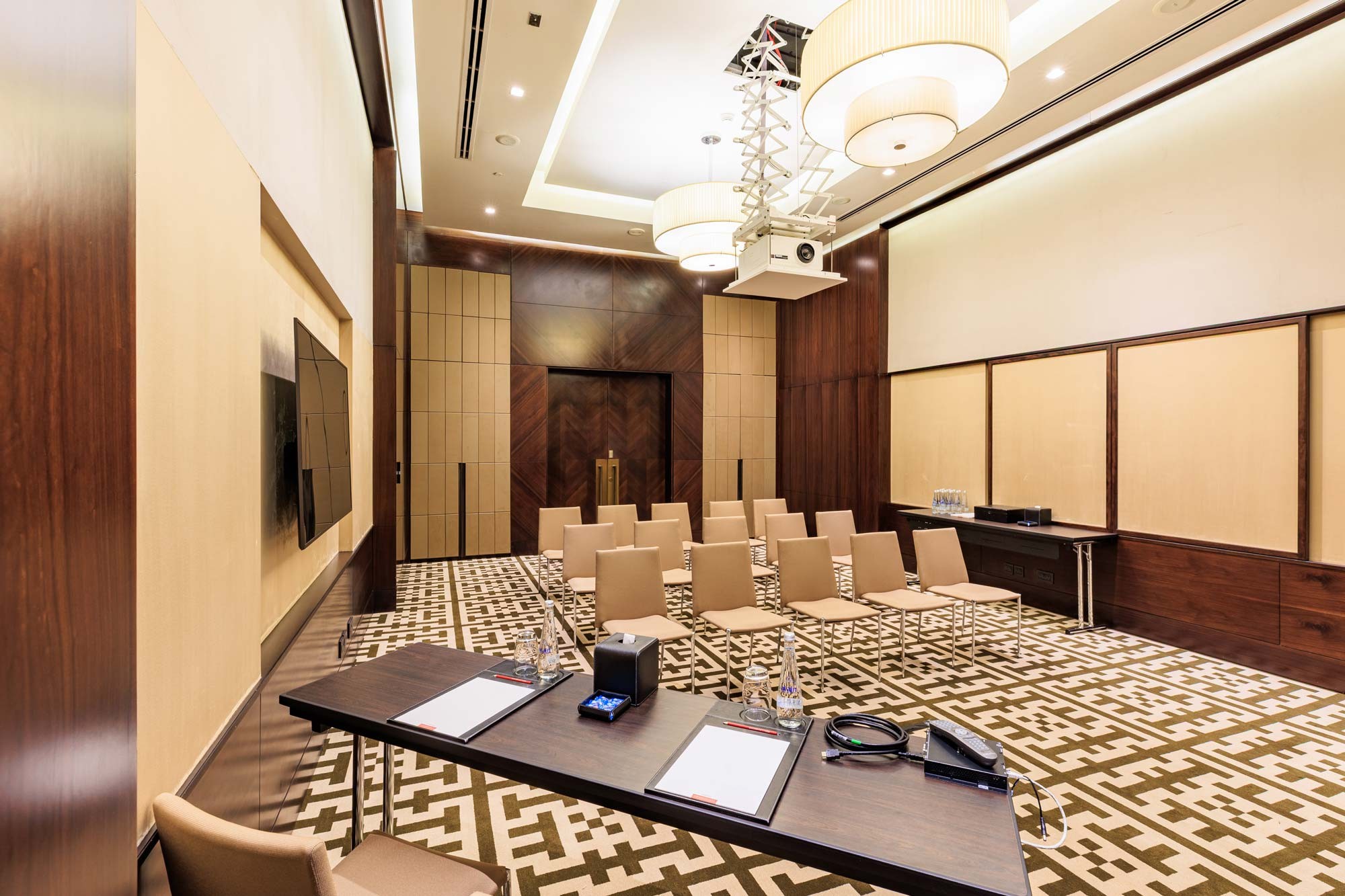 Grand Hyatt Abu Dhabi - Qimasha 3