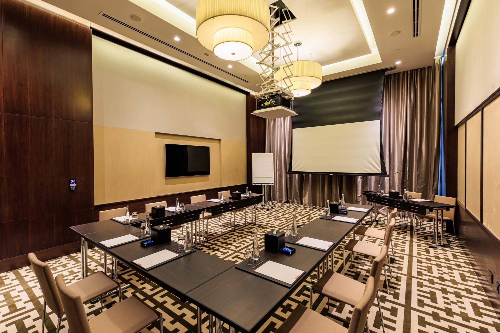 Grand Hyatt Abu Dhabi - Qimasha 3