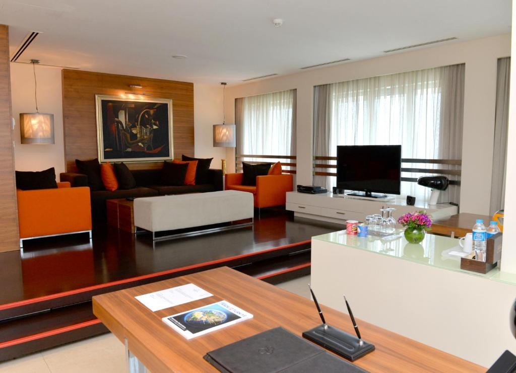 Dedeman Istanbul Hotel