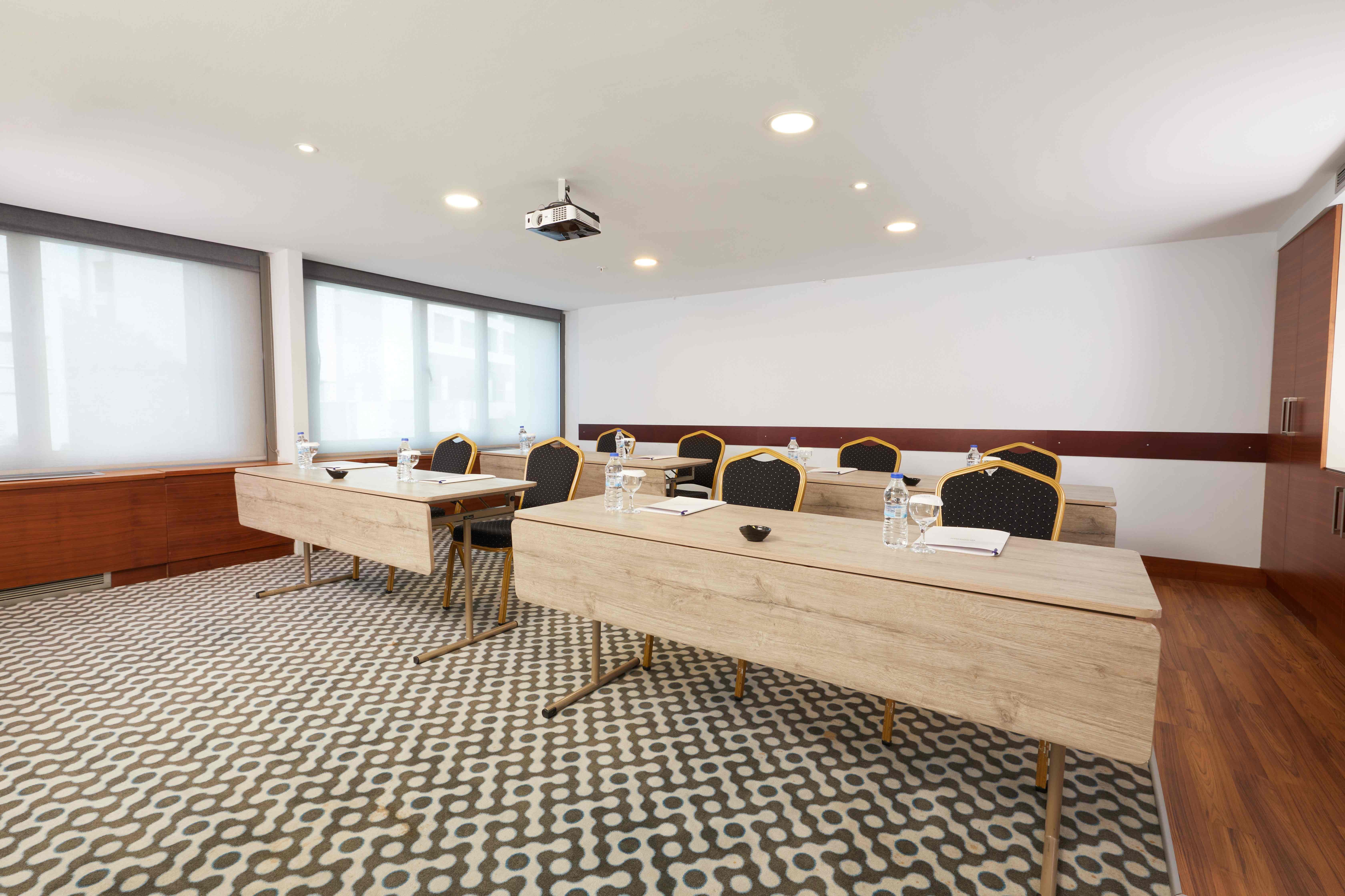 Dedeman Istanbul Hotel