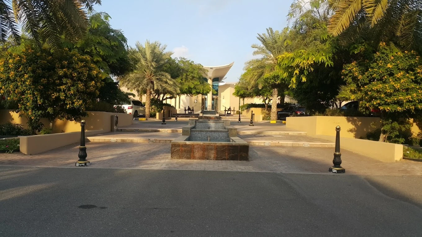Entrance of Sharjah Golf and Shooting Club with fountain, Sharjah.